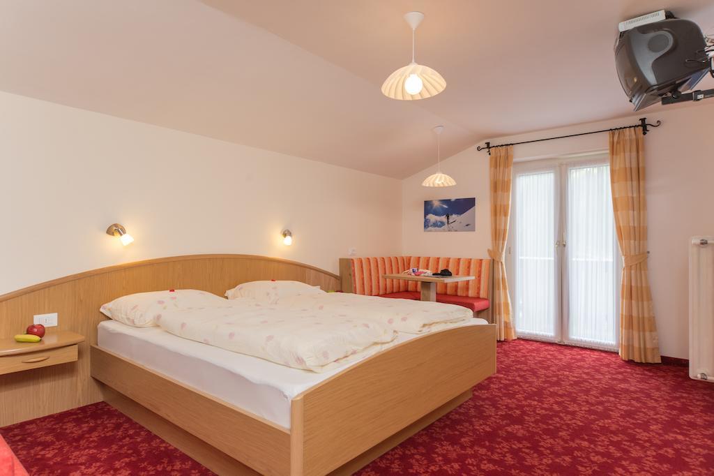 Kedul Lodge Santa Cristina Val Gardena Номер фото
