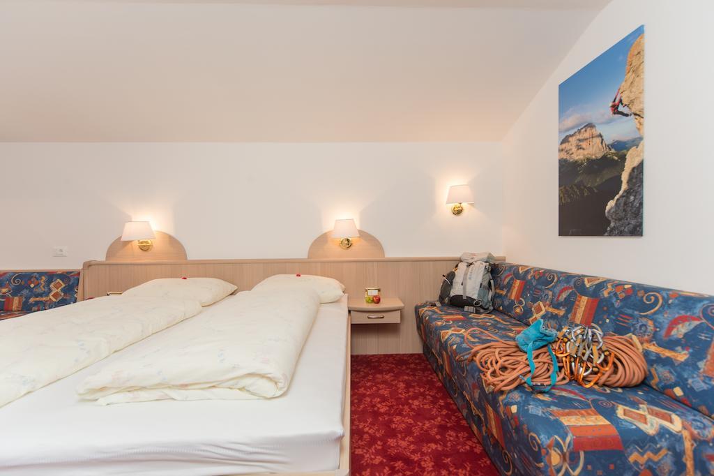 Kedul Lodge Santa Cristina Val Gardena Номер фото