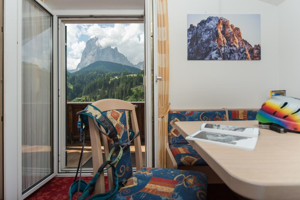 Kedul Lodge Santa Cristina Val Gardena Номер фото